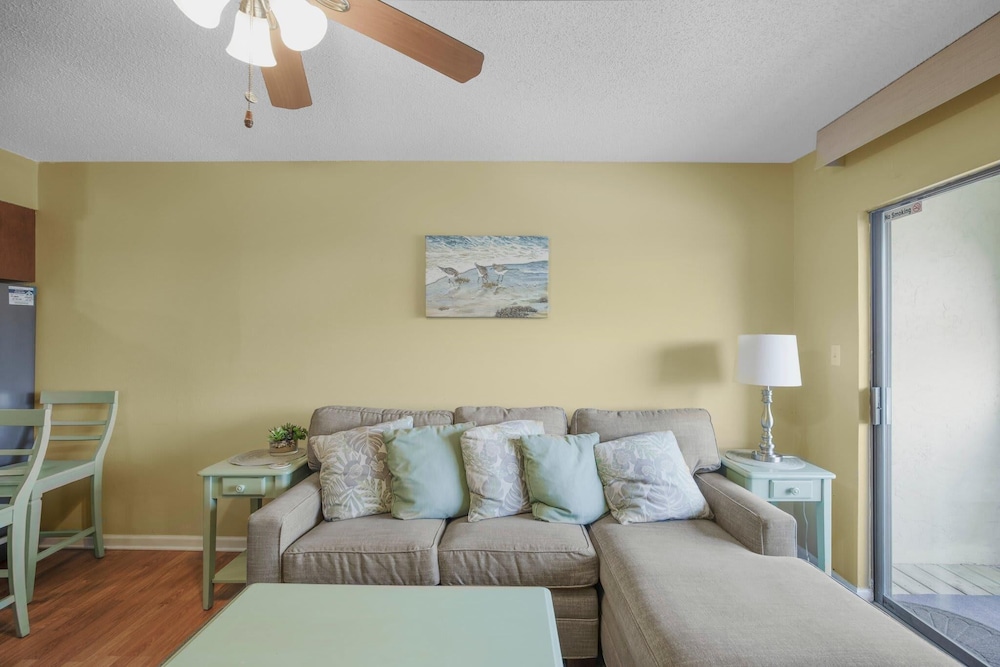 Condo, Multiple Beds (Las Palmas 207) photo 1