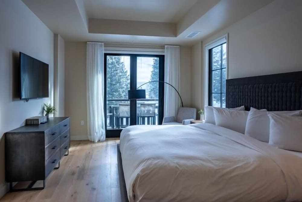 Apartment, Multiple Beds (Two-Bedroom Apartment) photo 3