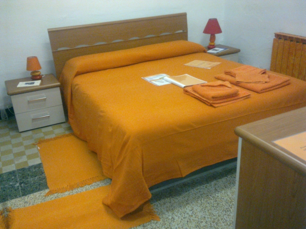 Basic Triple Room, 1 Bedroom