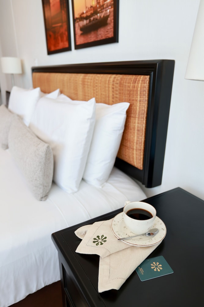 Luxury Room, 1 King Bed, Ocean View - Photo 1