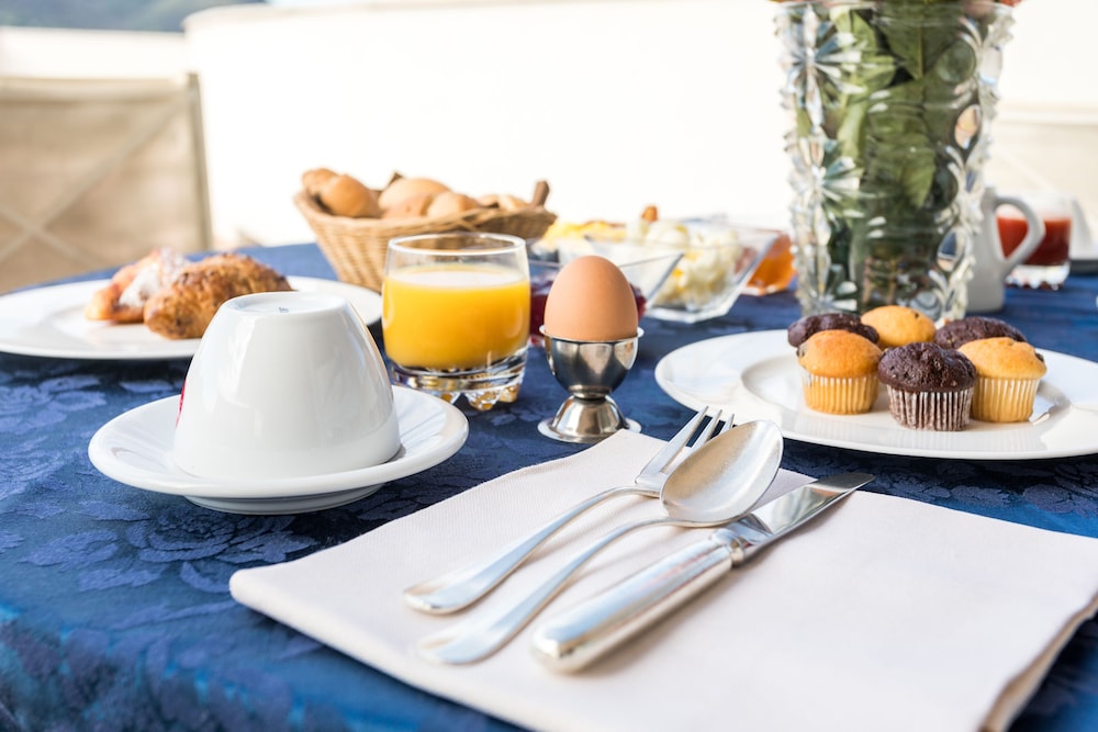 Suite, Terrace (4 Pax) - Photo 4
