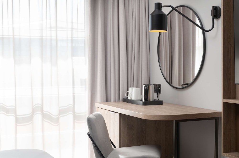 Suite, 1 Bedroom, Balcony photo 2