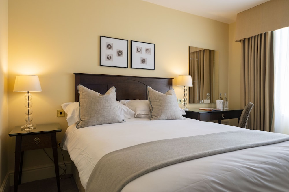 Standard Double Room, City View photo 3