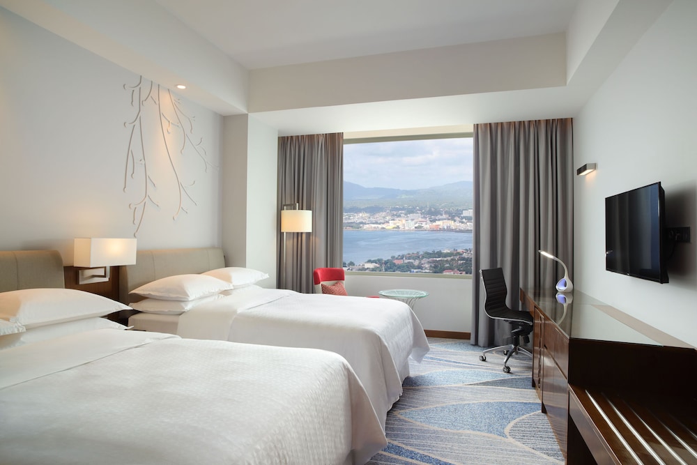 Room, Sea View