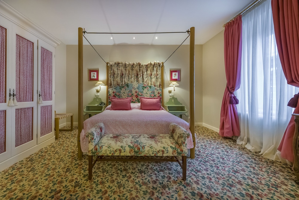 Suite Junior (with SPA access)