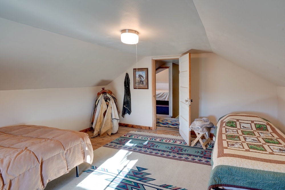 House (4 Bedrooms) photo 1