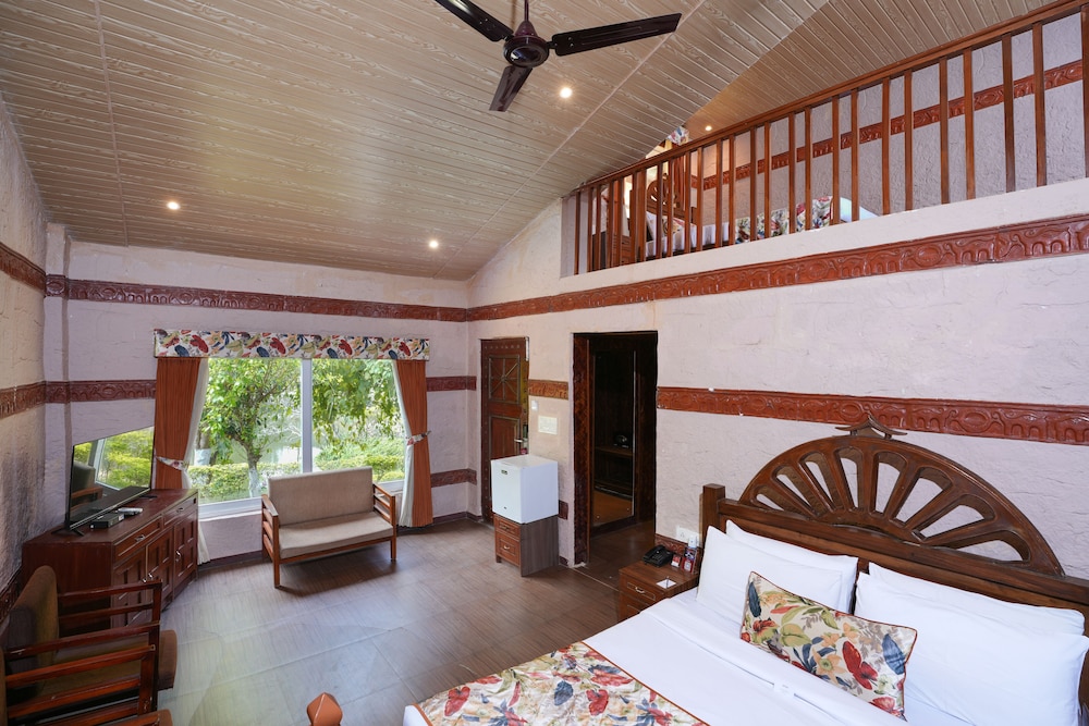 Suite with Balcony - Photo 1