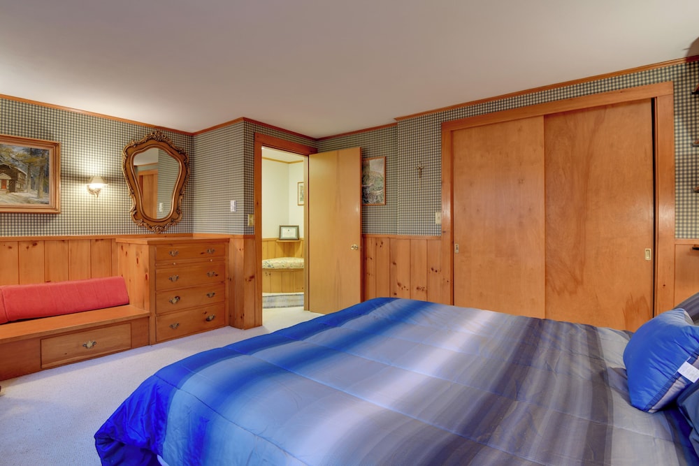 House (4 Bedrooms) photo 1