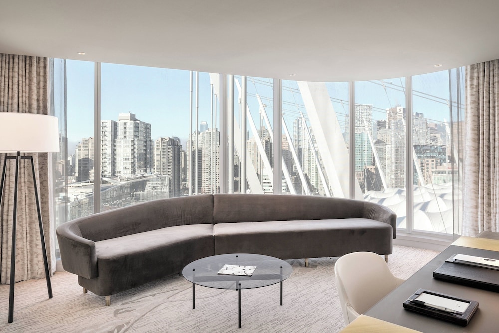 One Bedroom Suite (Non Smoking)