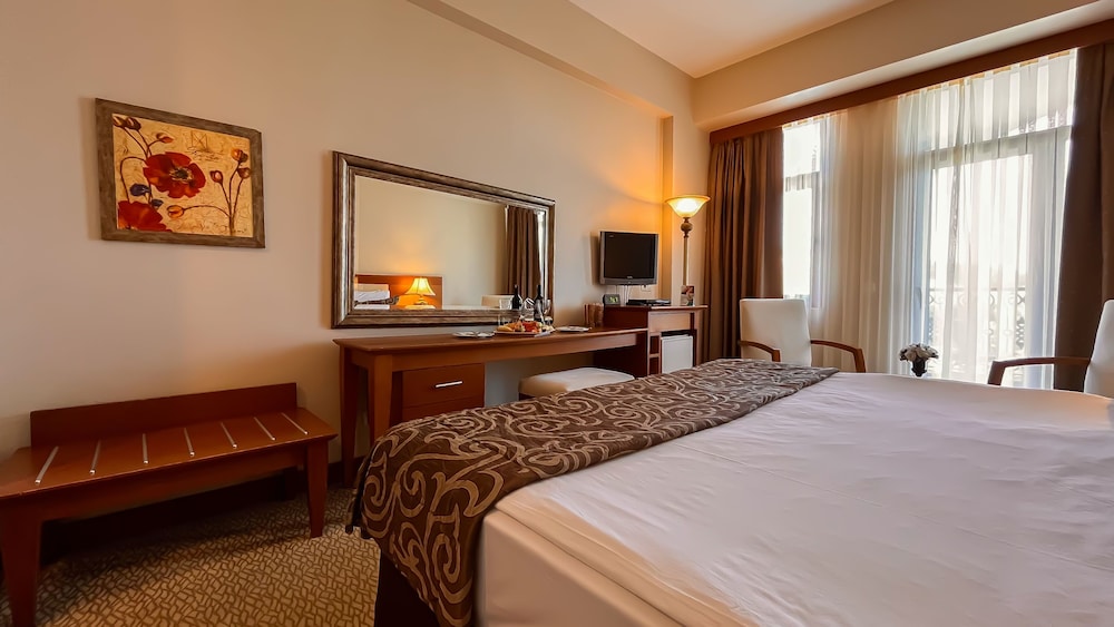 Standard Double or Twin Room, Non Smoking photo 3
