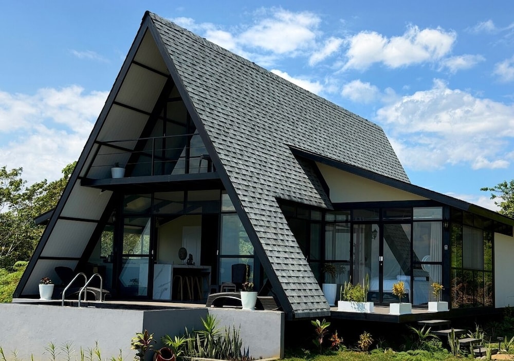 Premium House, 3 Bedrooms, Private Pool, Garden View