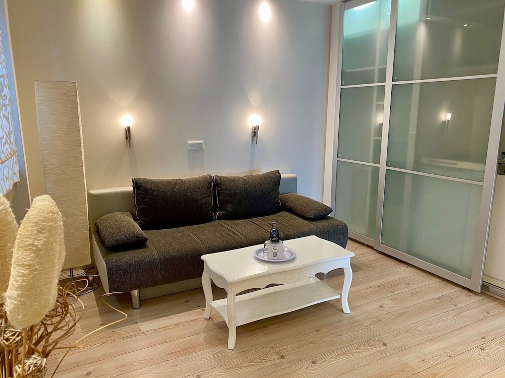 Family Apartment - Photo 5