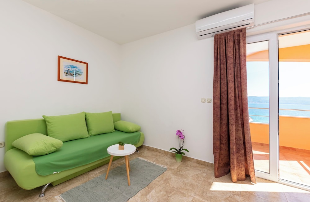 Apartment (A3) photo 3