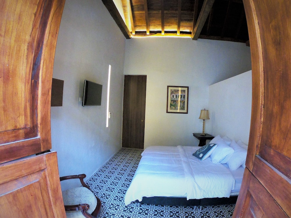 Luxury Double Room, 1 Queen Bed photo 1