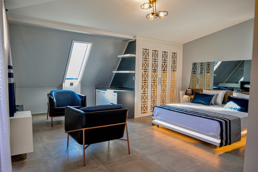 Deluxe Double Room photo 3