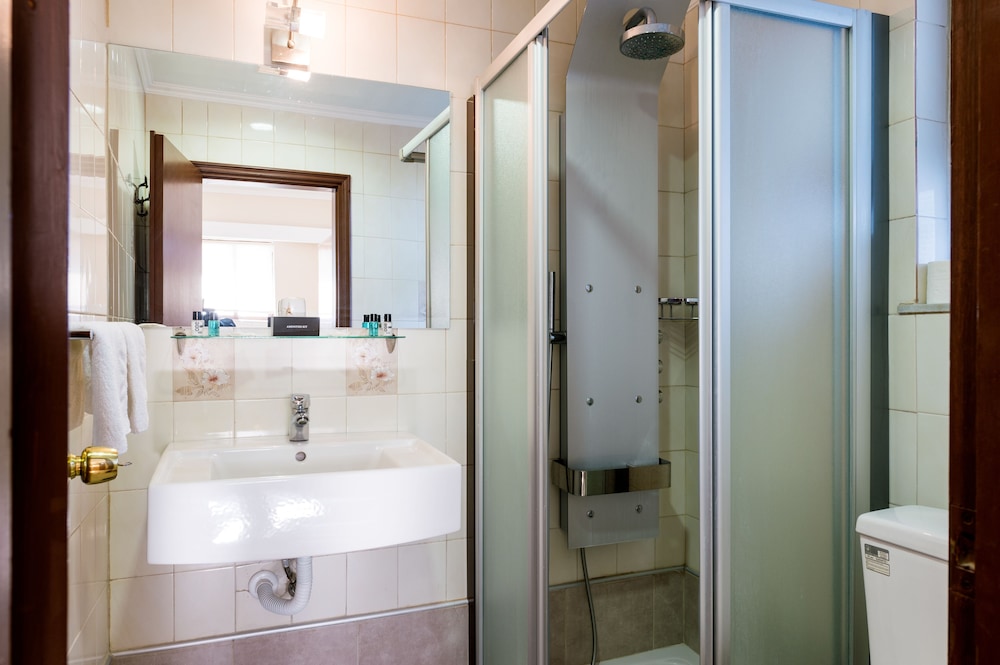 Junior Suite - Photo 11