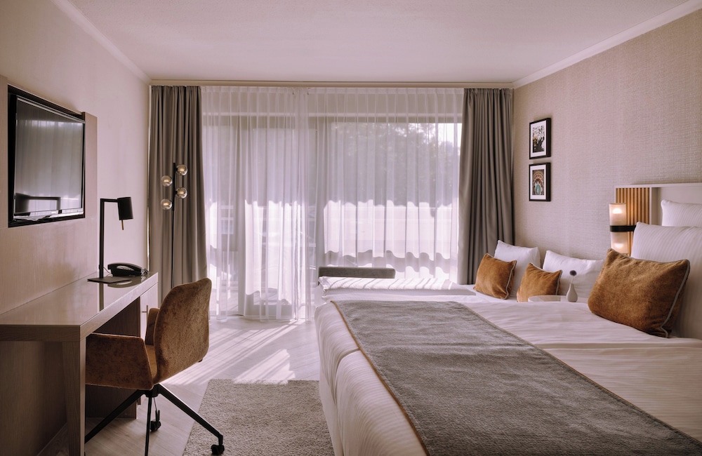 Superior Room - Photo 6
