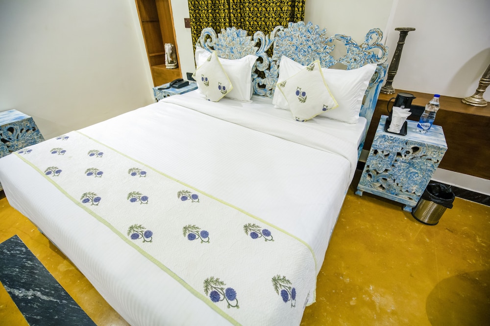 Superior Room - Photo 11