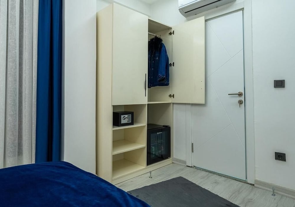 Economy Room photo 3