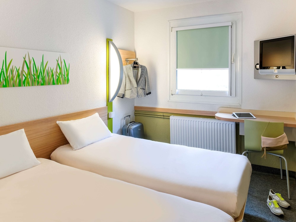 Twin Room, 2 Twin Beds - Photo 4