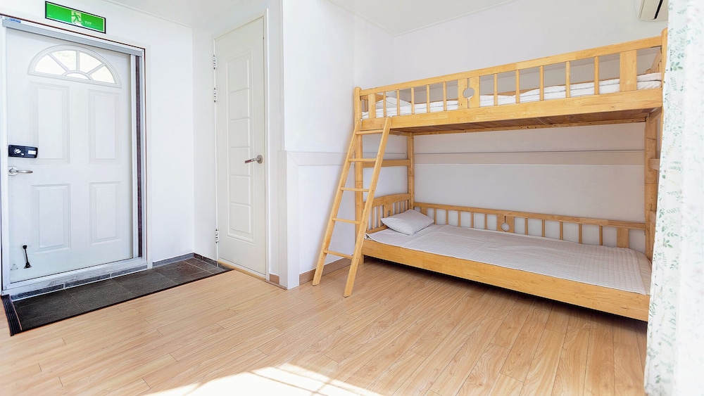 Room (Sky-Wind) photo 3