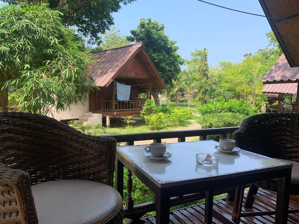 Bungalow Garden View - Photo 3