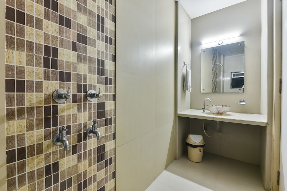 Deluxe Room, 1 Bedroom, City View photo 2