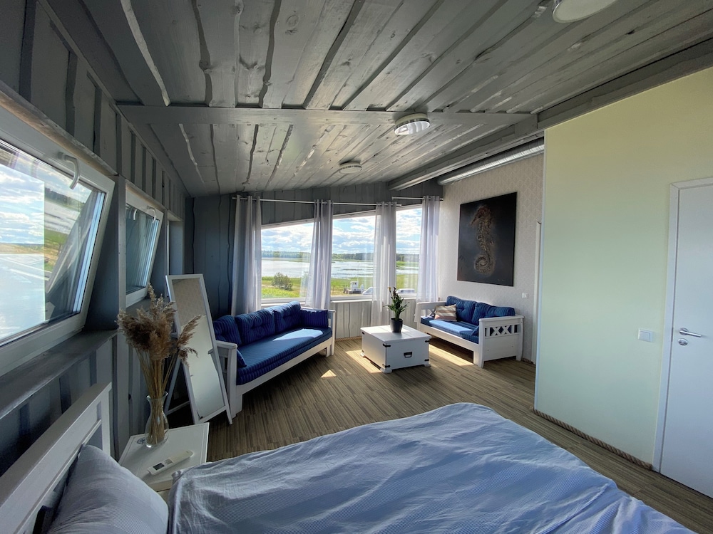 Superior Single Room, Sea Facing
