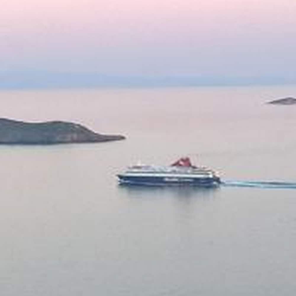 Deluxe Penthouse, Tower (Comfortable) photo 2