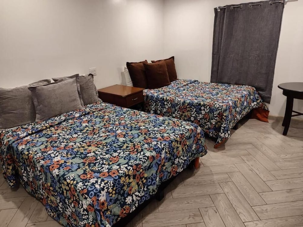 Basic Double Room photo 2
