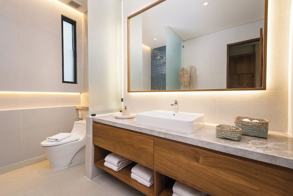 Luxury Villa, 4 Bedrooms, Sea View photo 3