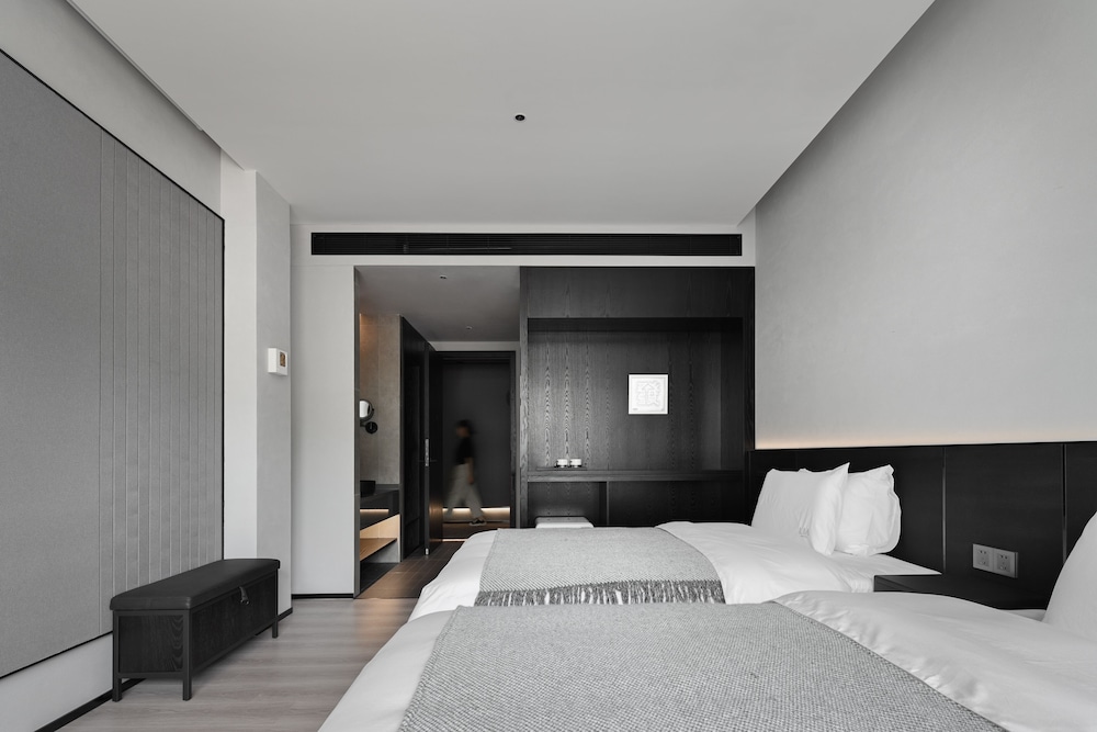Business Twin Room