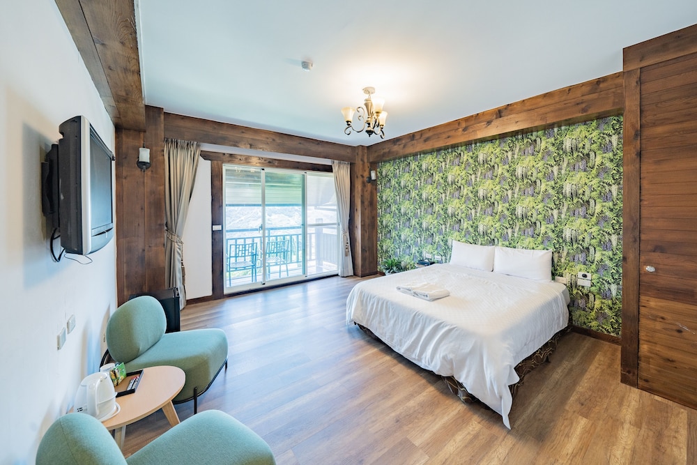 Deluxe Double Room, 1 Queen Bed
