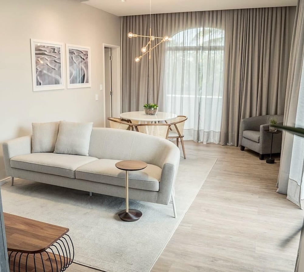 Presidential Studio Suite photo 3