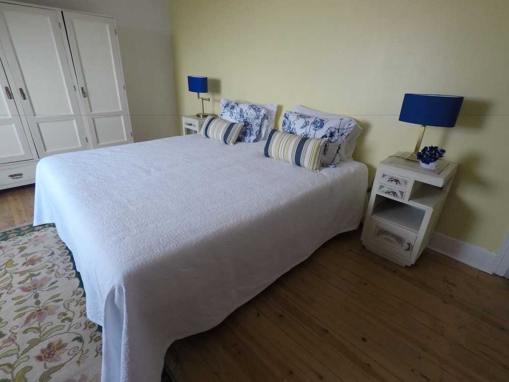 Deluxe Double Room, Private Bathroom, City View