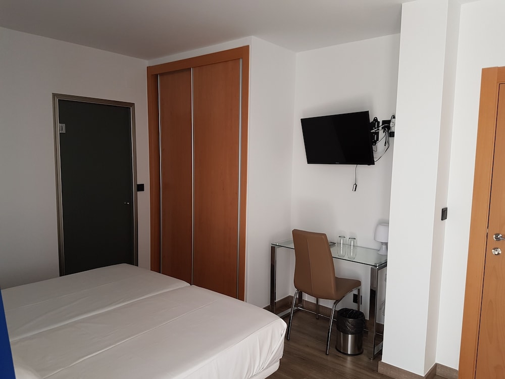 Twin Room, Ground Floor