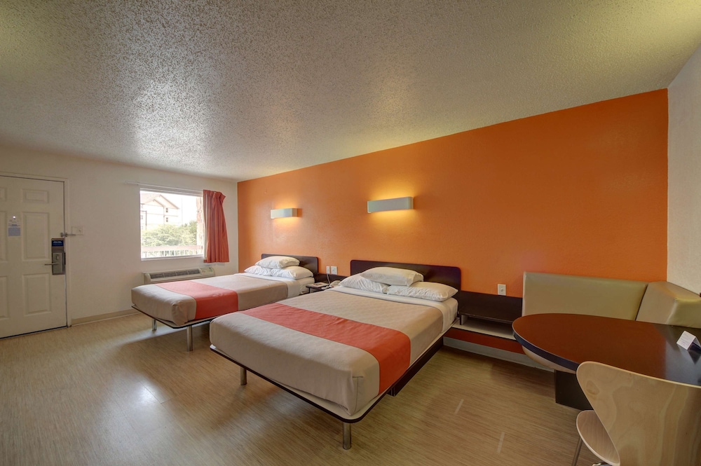 Motel 6-San Antonio, TX - Downtown - Market Square, Fotografia 7
