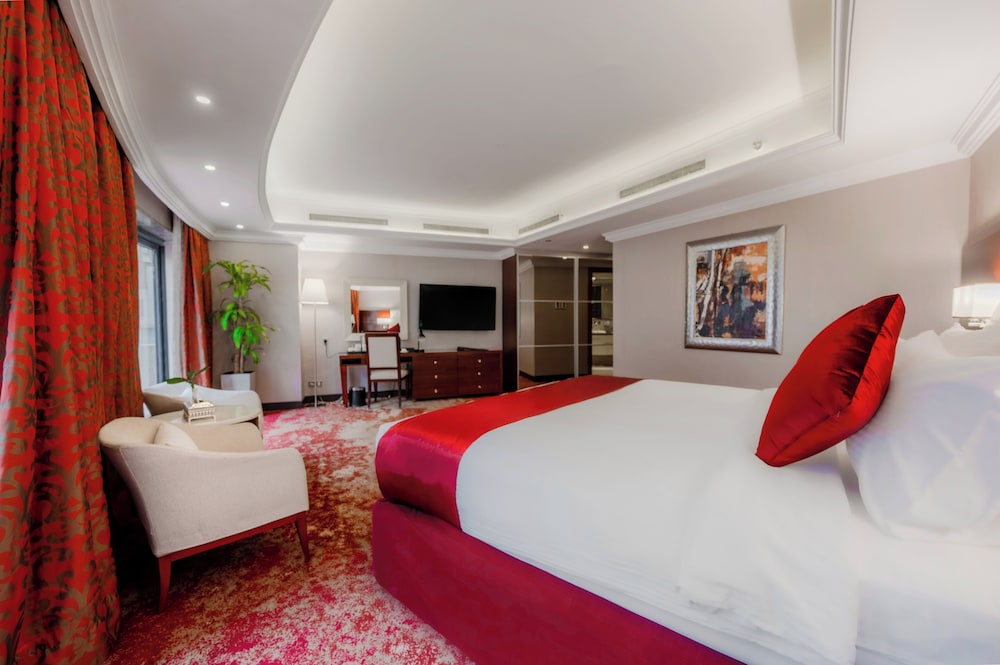 Royal Suite