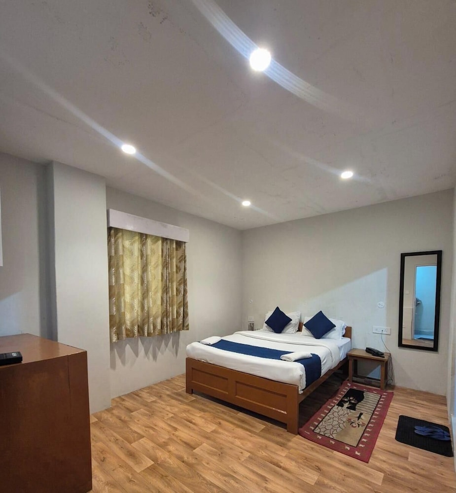 Standard Room, Lake View