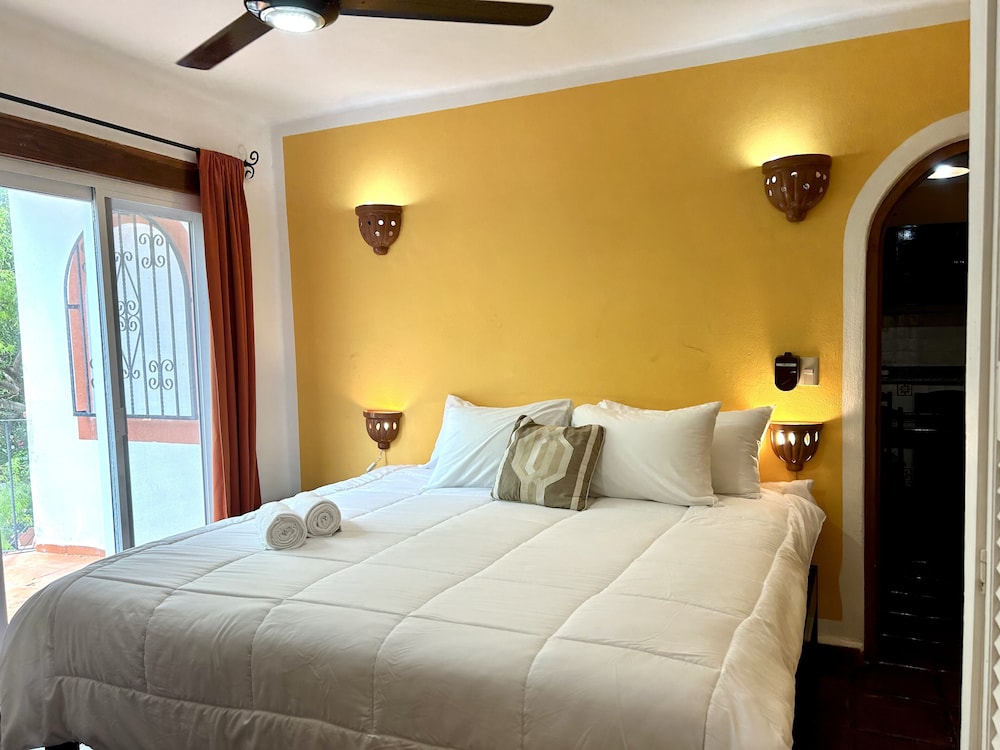 Standard Suite, City View