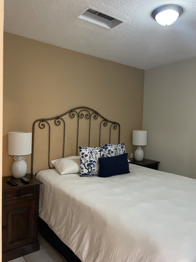 Economy Room photo 1