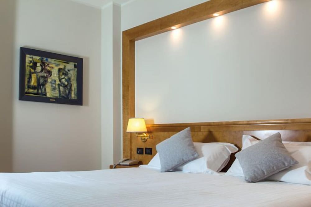 Classic Double or Twin Room photo 2