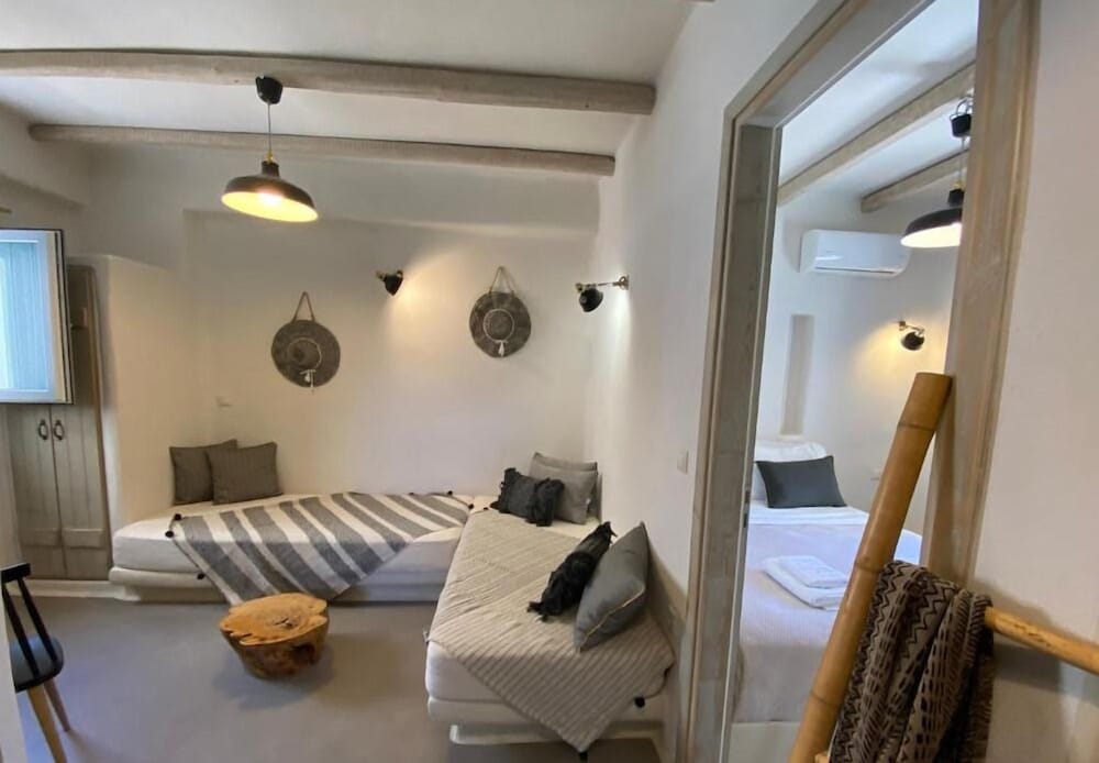 Deluxe Apartment photo 1