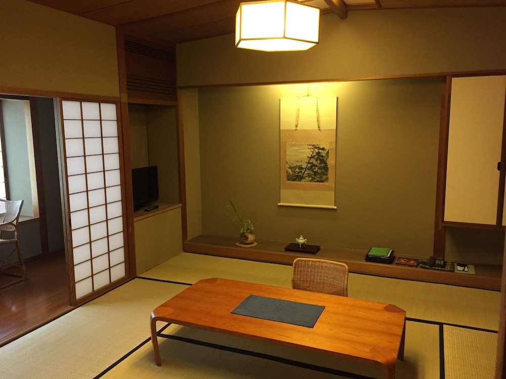 Japanese Room, 8 Tatami-mats, Shared Bathroom with Halfboard