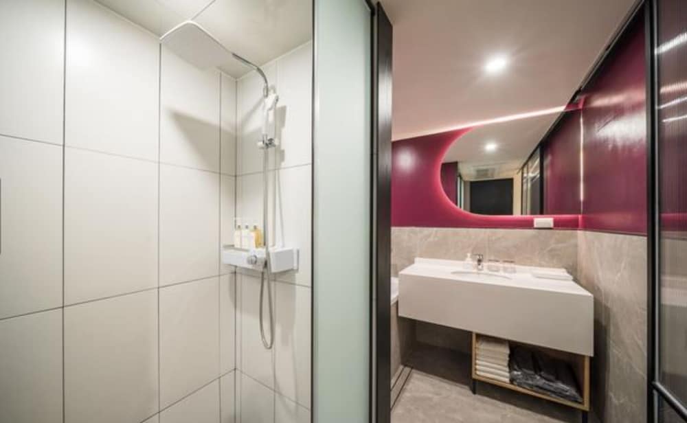 Deluxe Double Room - Photo 4