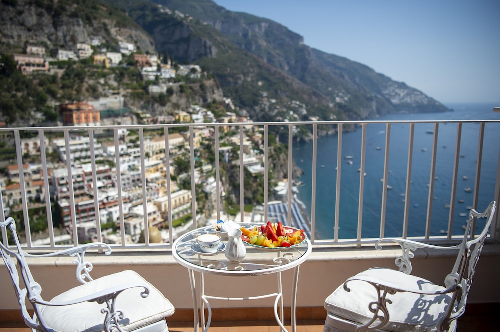 Superior Double Room, Terrace, Sea View - Photo 11