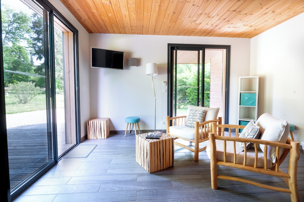 Eco lodge photo 3