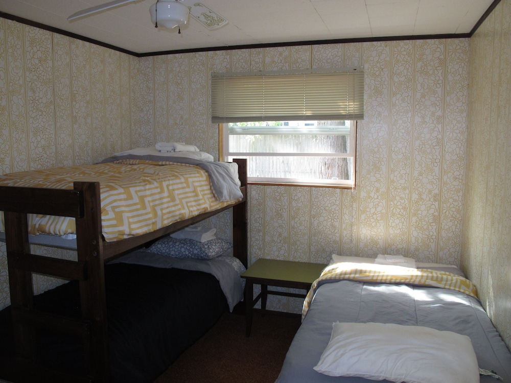 Premium Cottage, Multiple Beds, Non Smoking (Vintage Cottages - 6 person max) photo 1