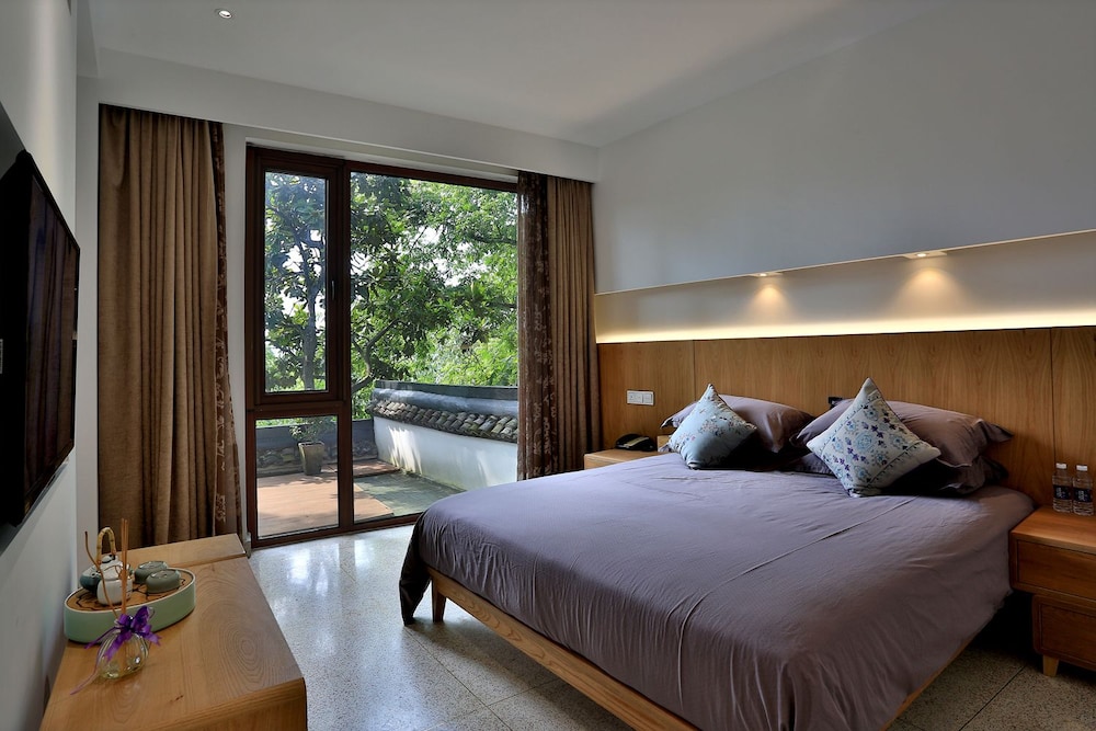 Premier Double Room (Qi She)