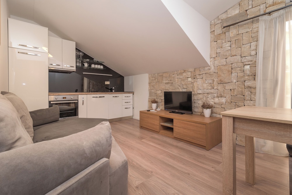 Apartment, 1 Bedroom, Balcony
